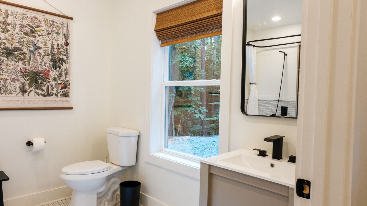 Photo of Bathroom in Duncanville