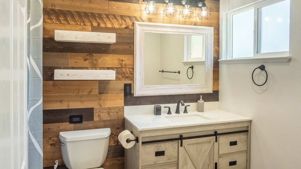 Photo of Bathroom in Branham - Jarvis