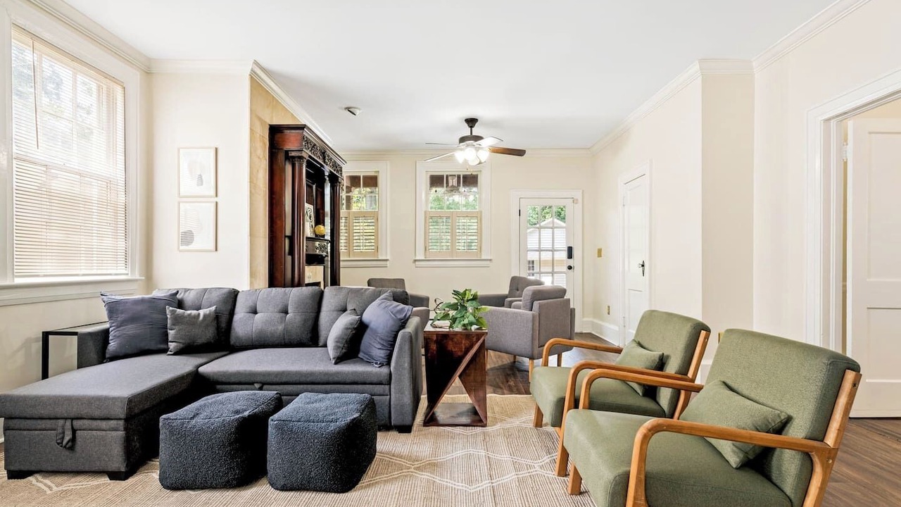 Photo of Livingroom in Montgomery