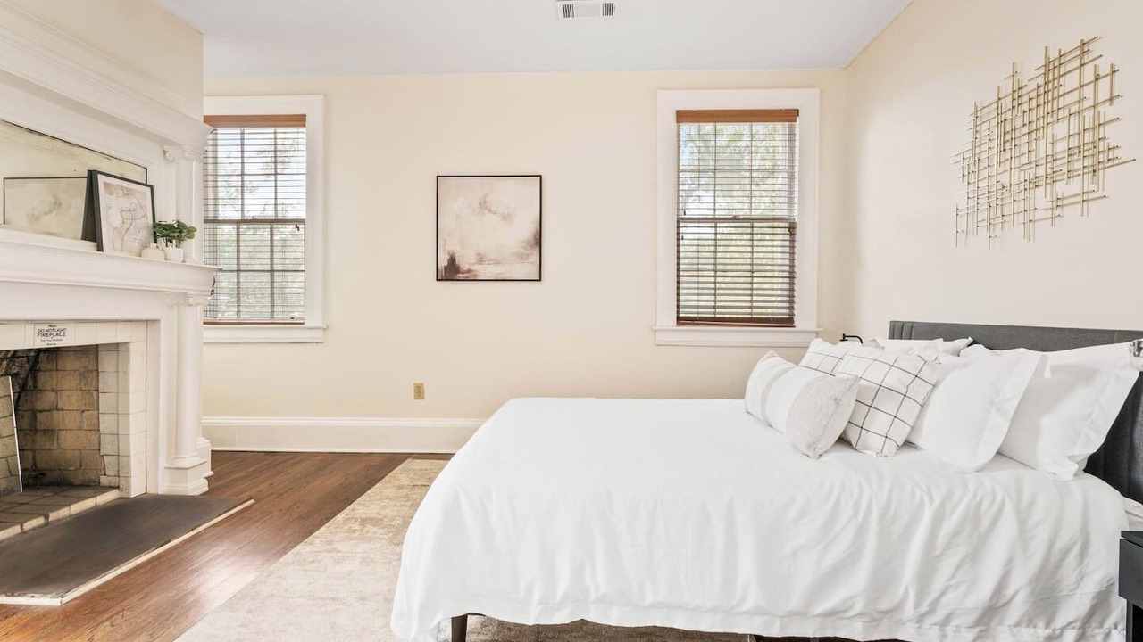 Photo of Bedroom in Montgomery
