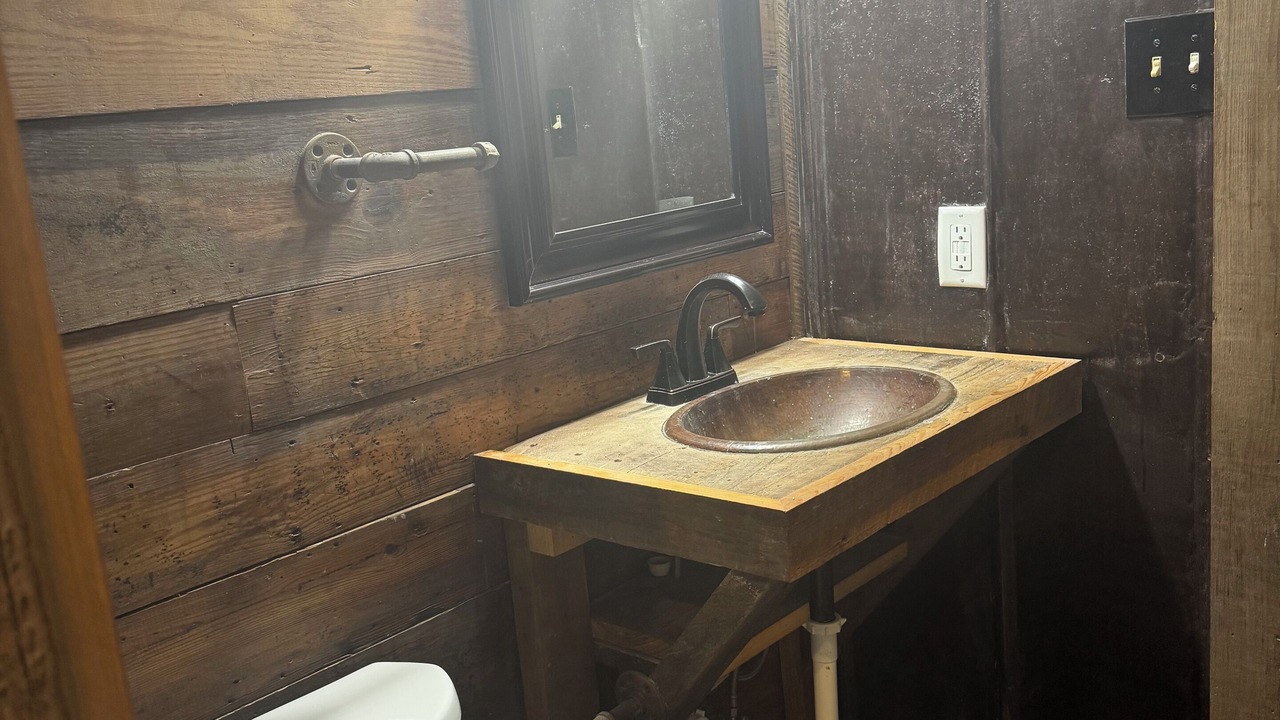 Photo of Bathroom in Pope