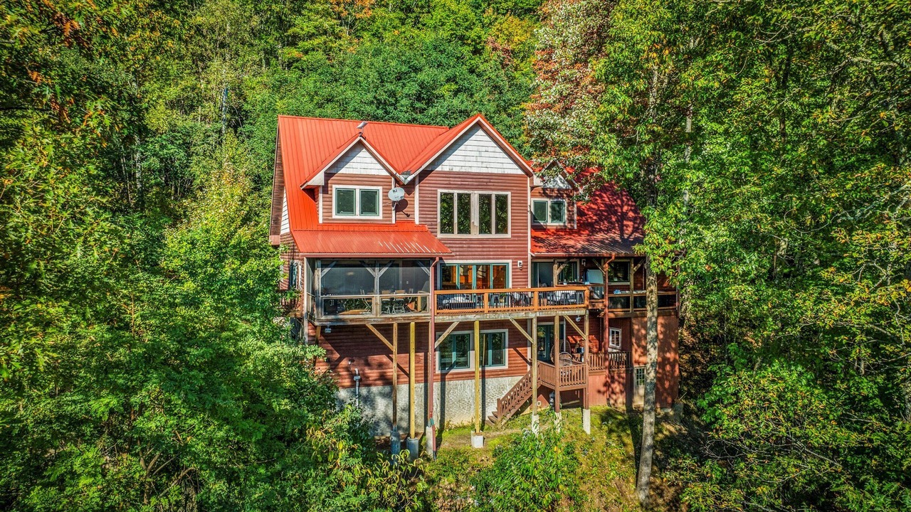 Photo of Others in Maggie Valley