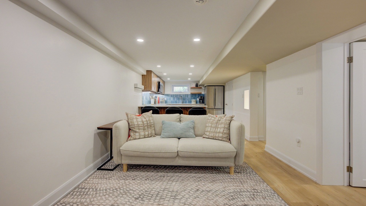 Photo of Livingroom in Hespeler