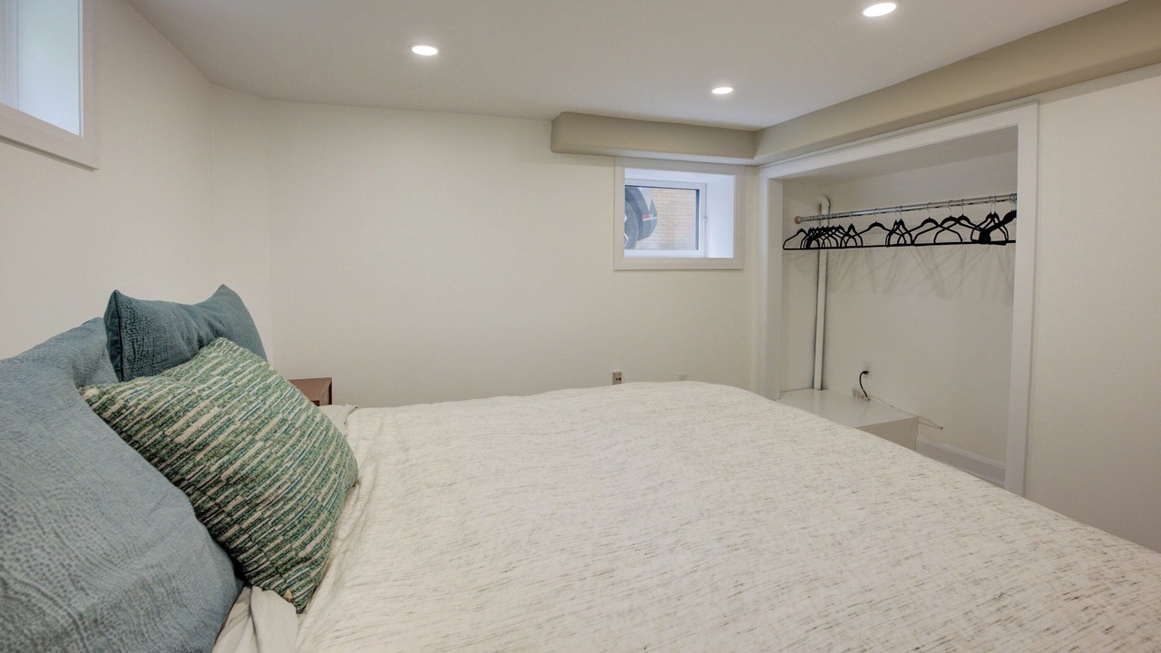 Photo of Bedroom in Hespeler