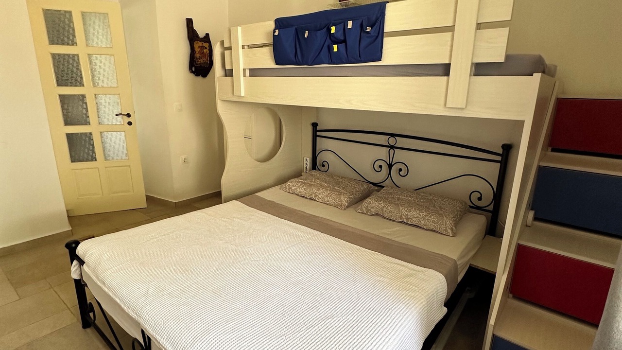 Photo of Bedroom in idhra