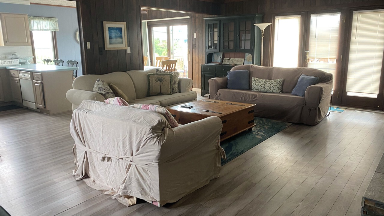 Photo of Livingroom in Loveladies