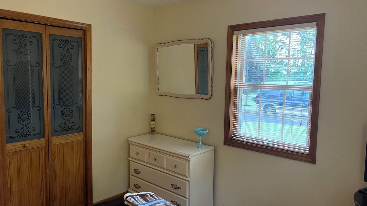 Photo of Bedroom in Akron