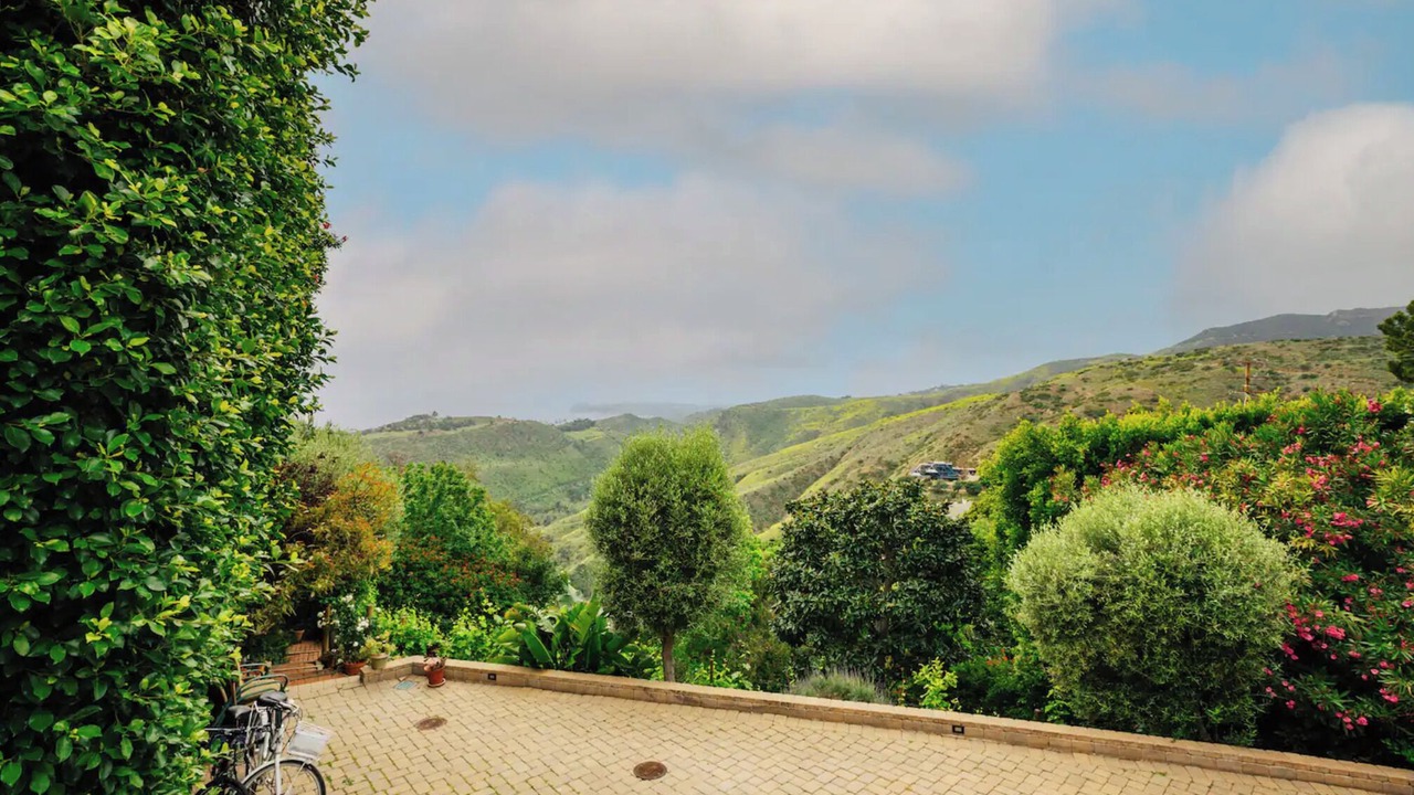 Photo of Outdoor in Central Malibu