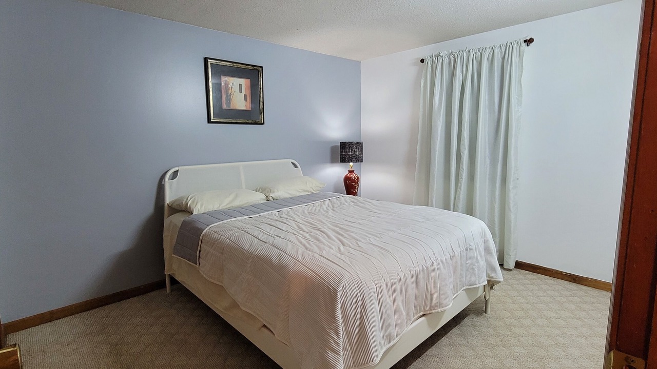 Photo of Bedroom in Niagara County