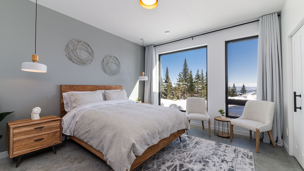 Photo of Bedroom in Petite-Riviere-Saint-Francois