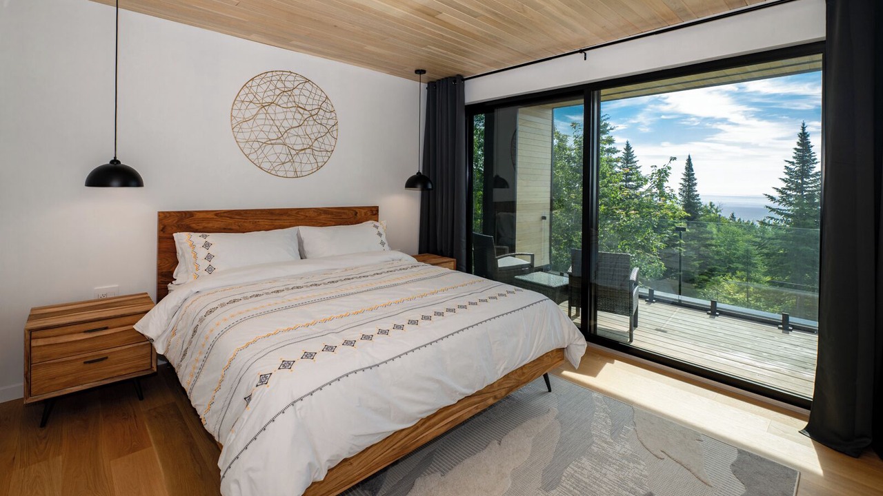 Photo of Bedroom in Petite-Riviere-Saint-Francois