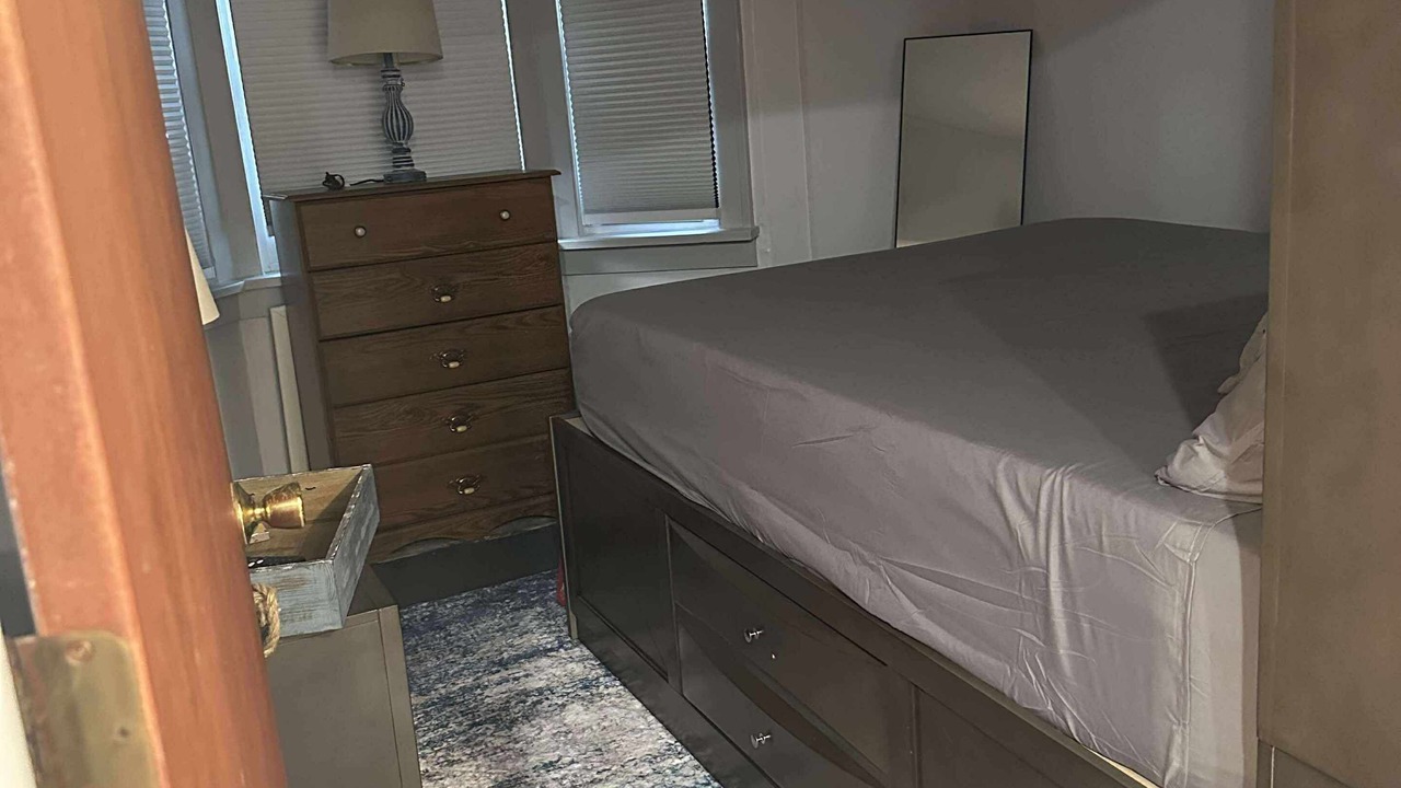 Photo of Bedroom in Fairport Harbor
