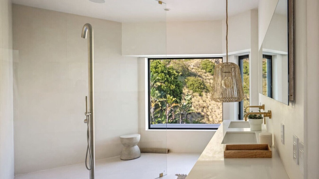 Photo of Bathroom in Western Malibu