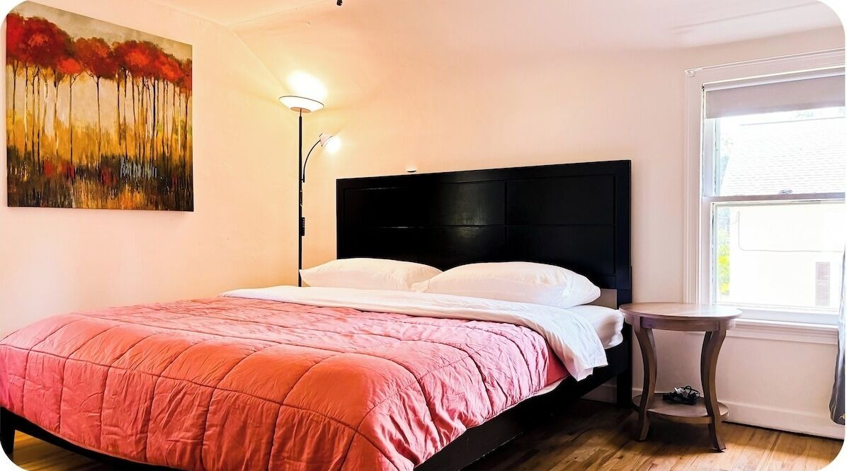 Photo of Bedroom in Eggertsville