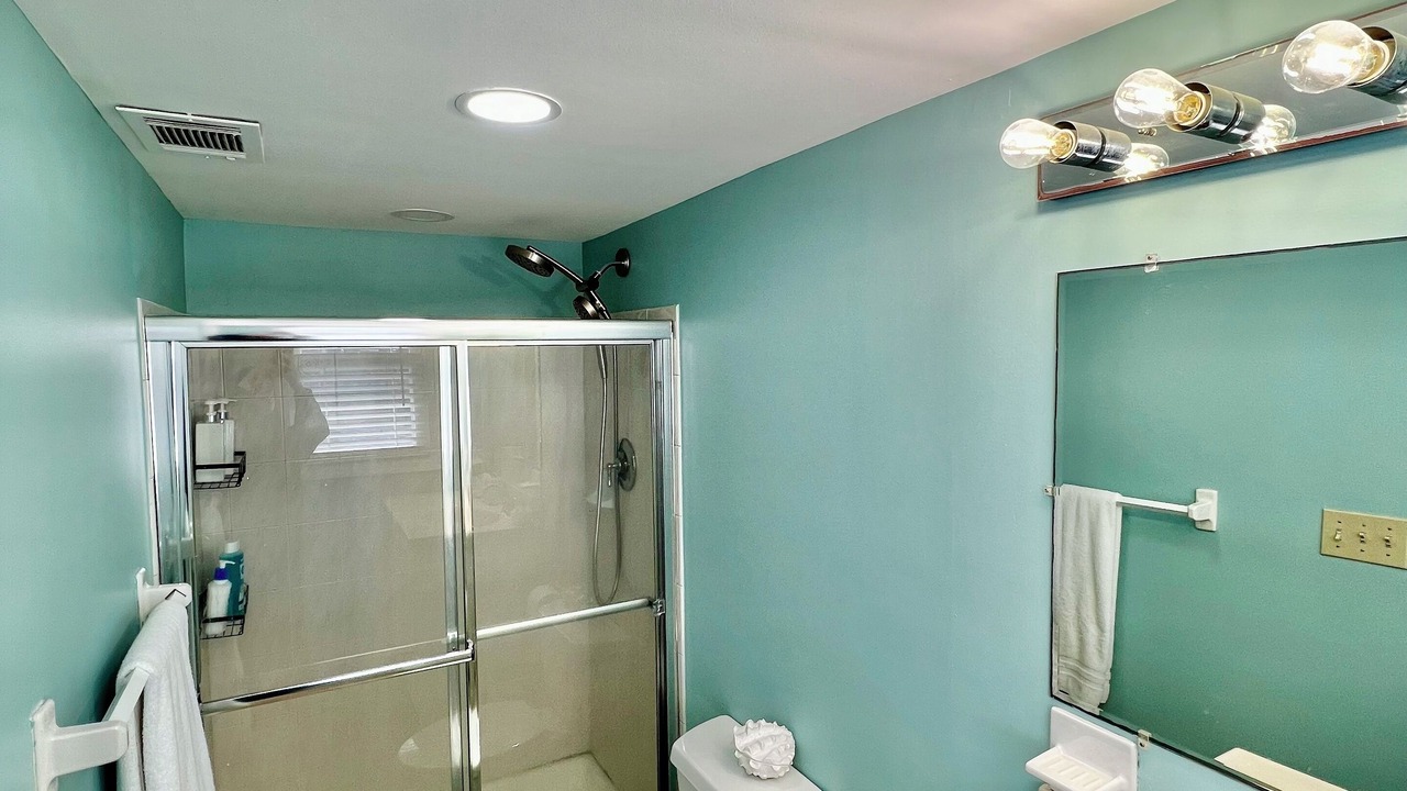 Photo of Bathroom in Ortley Beach