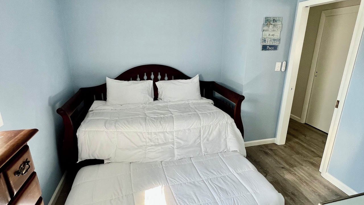 Photo of Bedroom in Ortley Beach