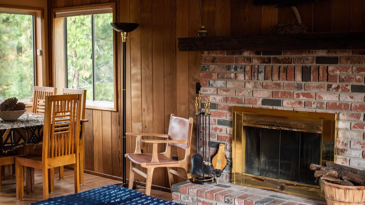 Photo of Livingroom in Camp Nelson