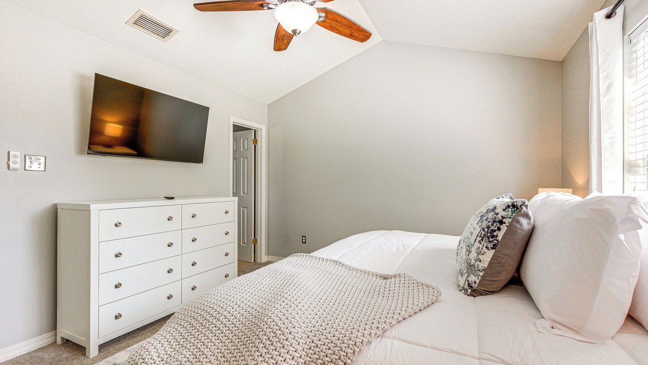Photo of Bedroom in Mobile