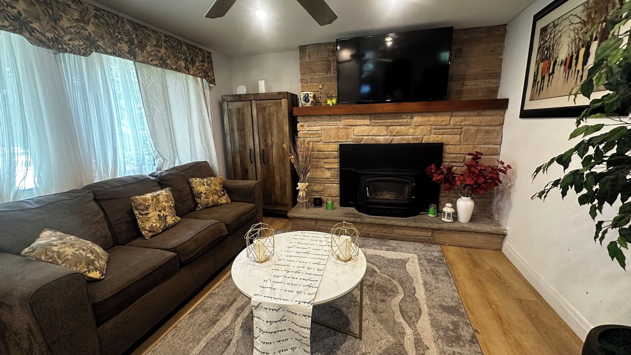 Photo of Livingroom in Waterloo