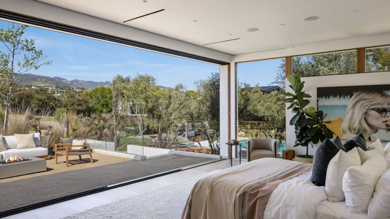 Photo of Bedroom in Central Malibu