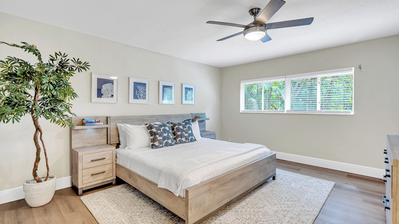 Photo of Bedroom in Harbor Beach