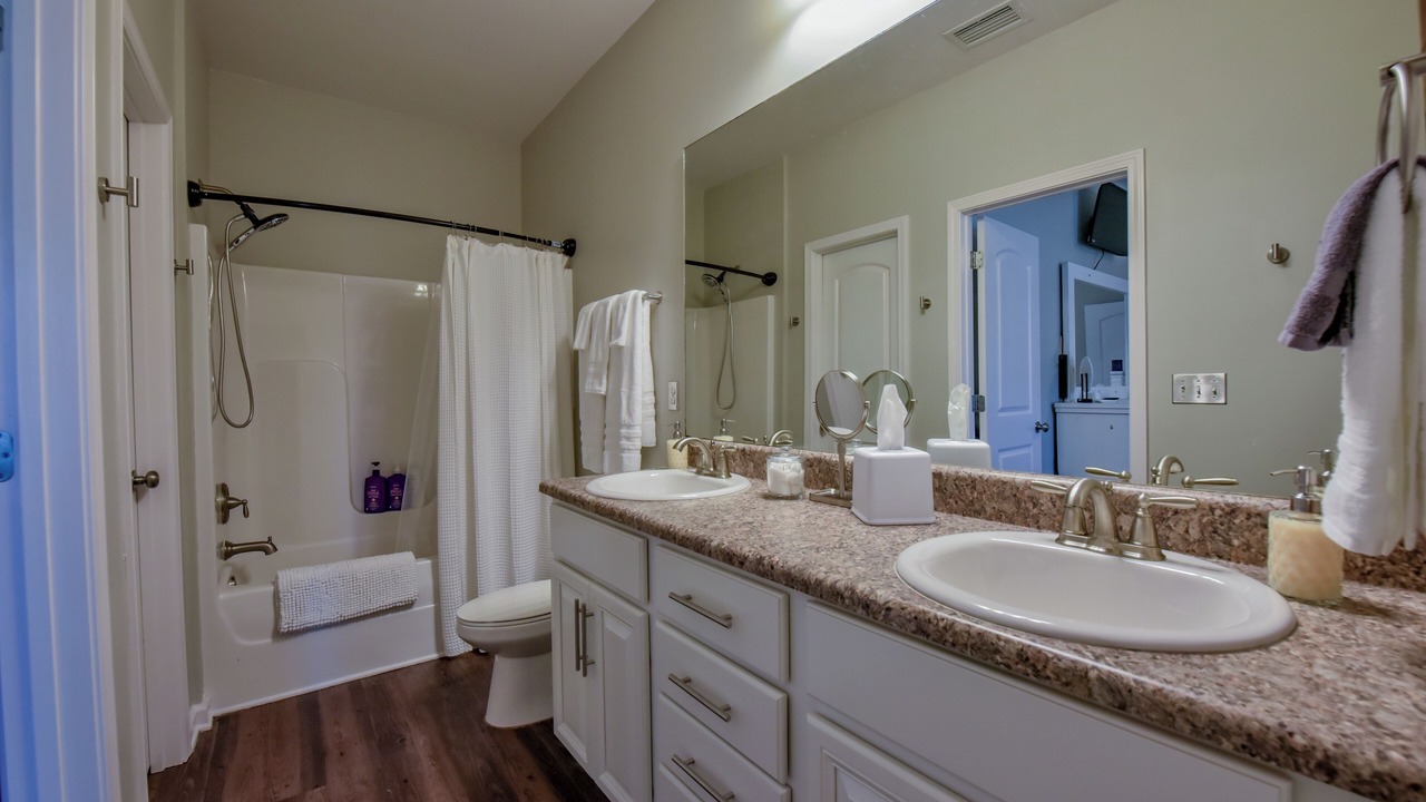 Photo of Bathroom in Forest Lake