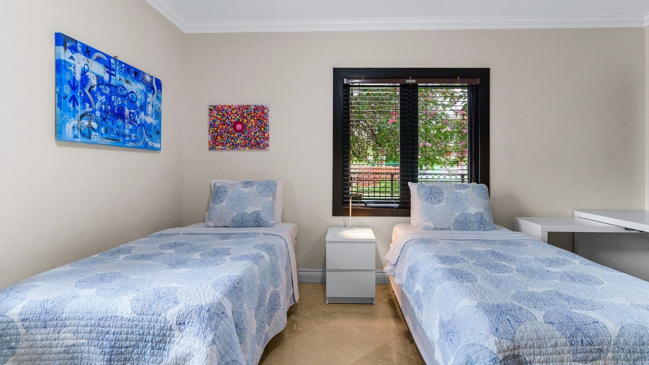 Photo of Bedroom in South Lake