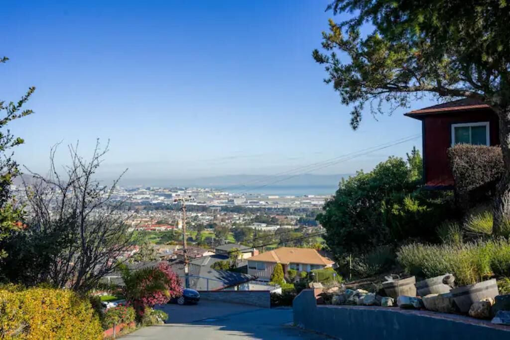 Photo of Others in Millbrae