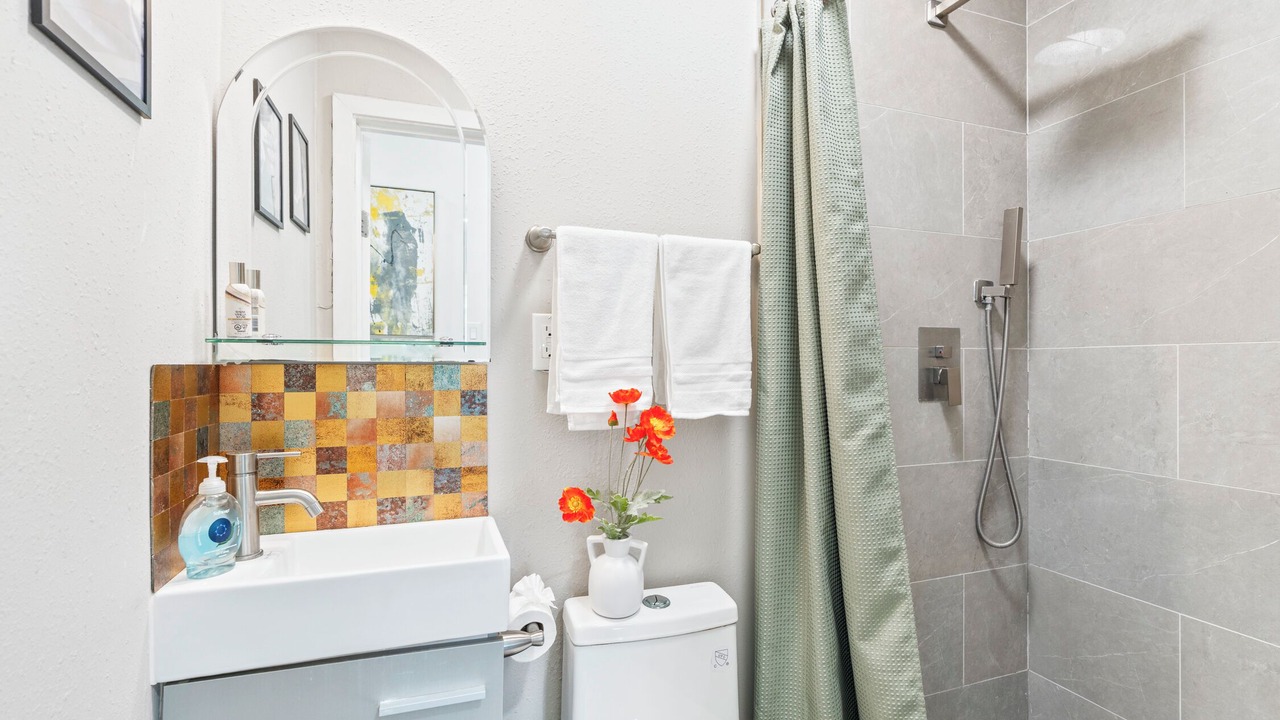 Photo of Bathroom in Alhambra