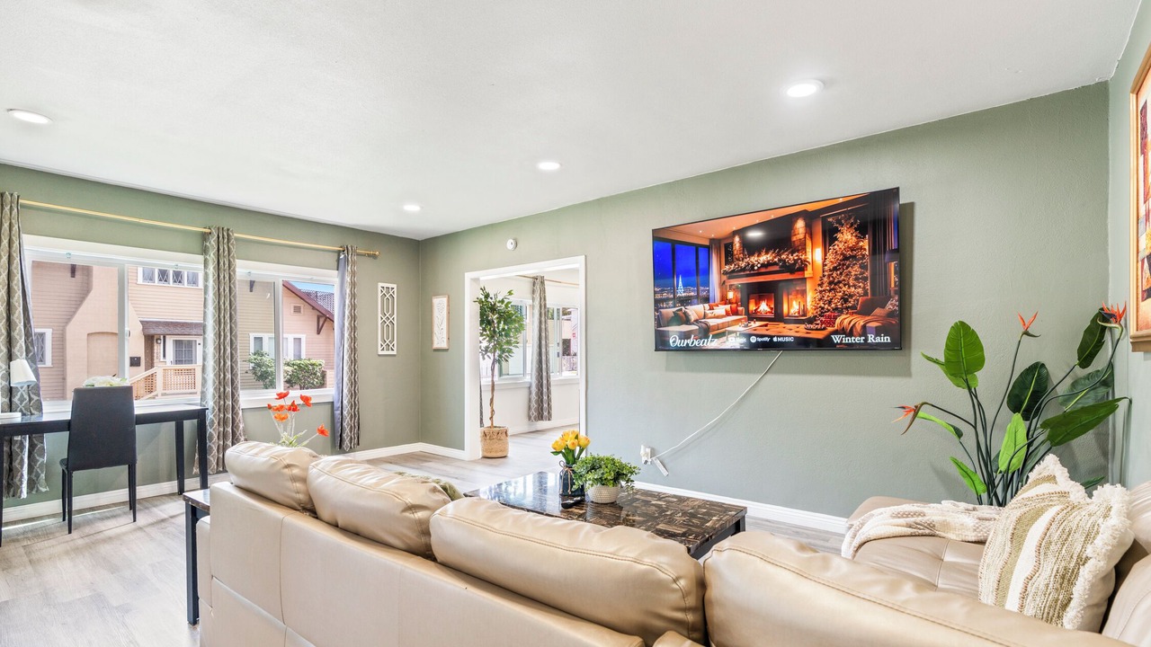Photo of Livingroom in Alhambra