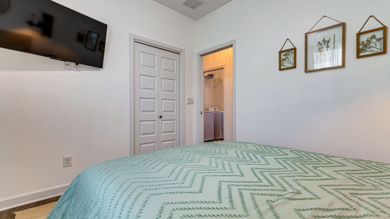 Photo of Bedroom in Downtown