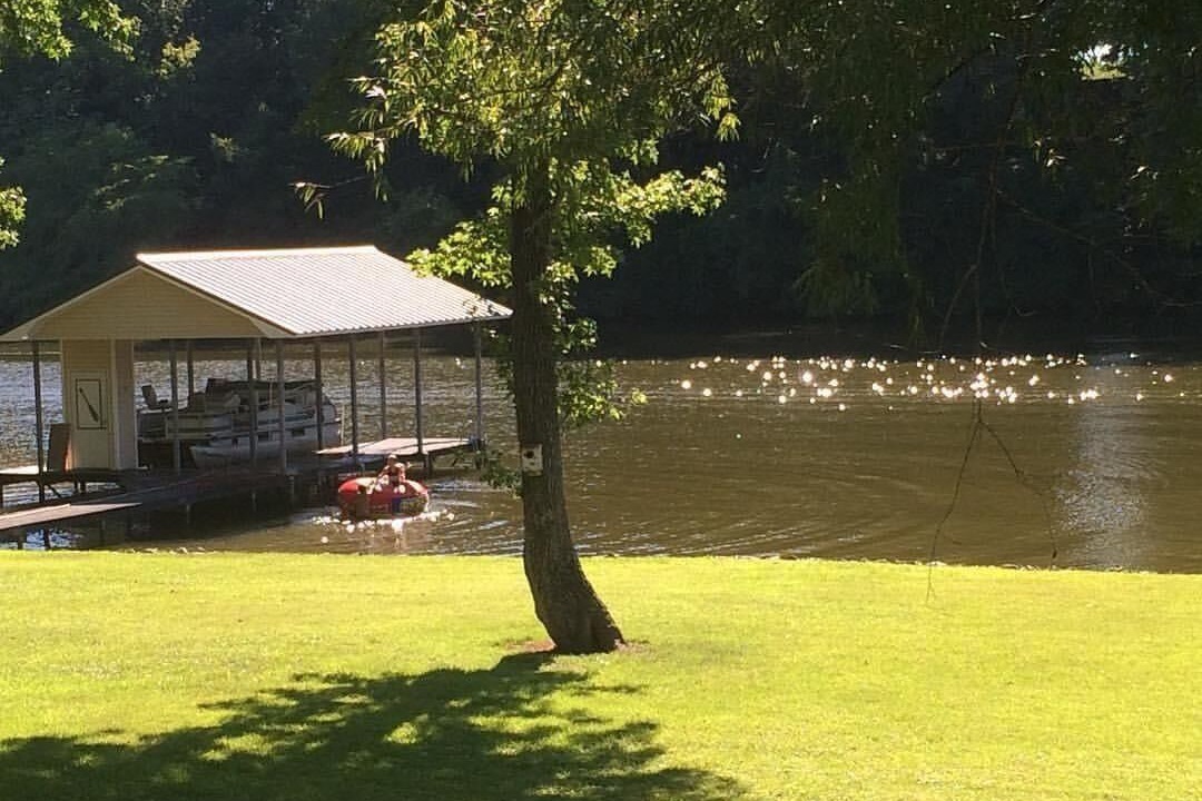Photo of Others in Rogersville