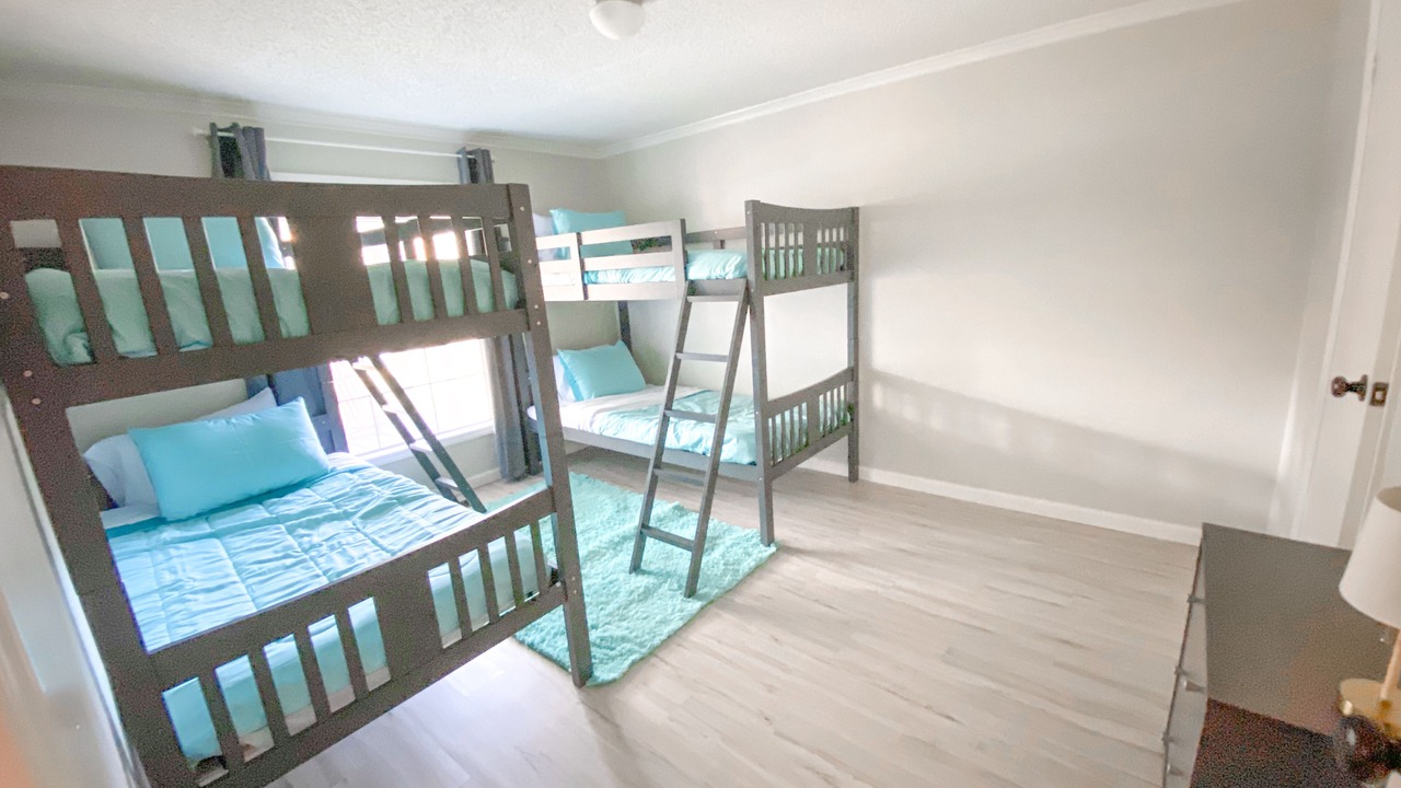 Photo of Bedroom in Rogersville