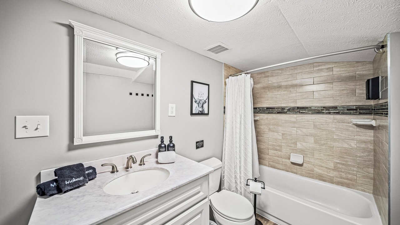 Photo of Bathroom in Geneva-on-the-Lake