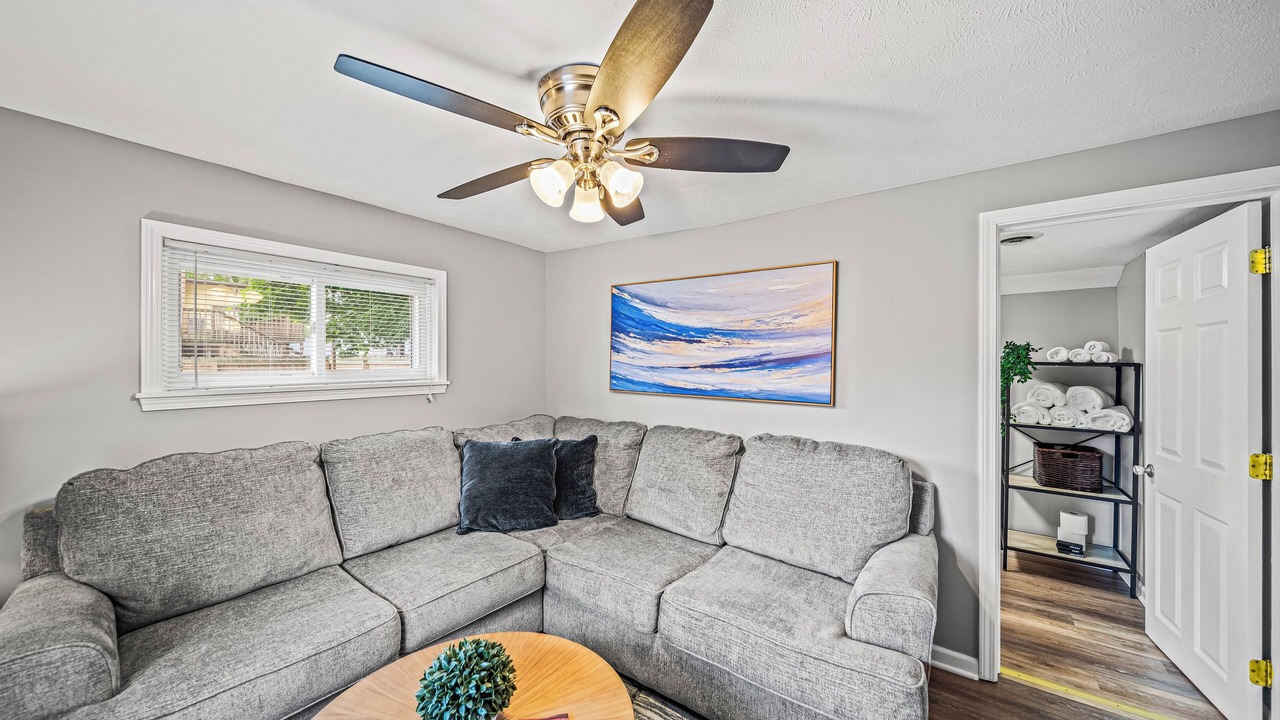 Photo of Livingroom in Geneva-on-the-Lake