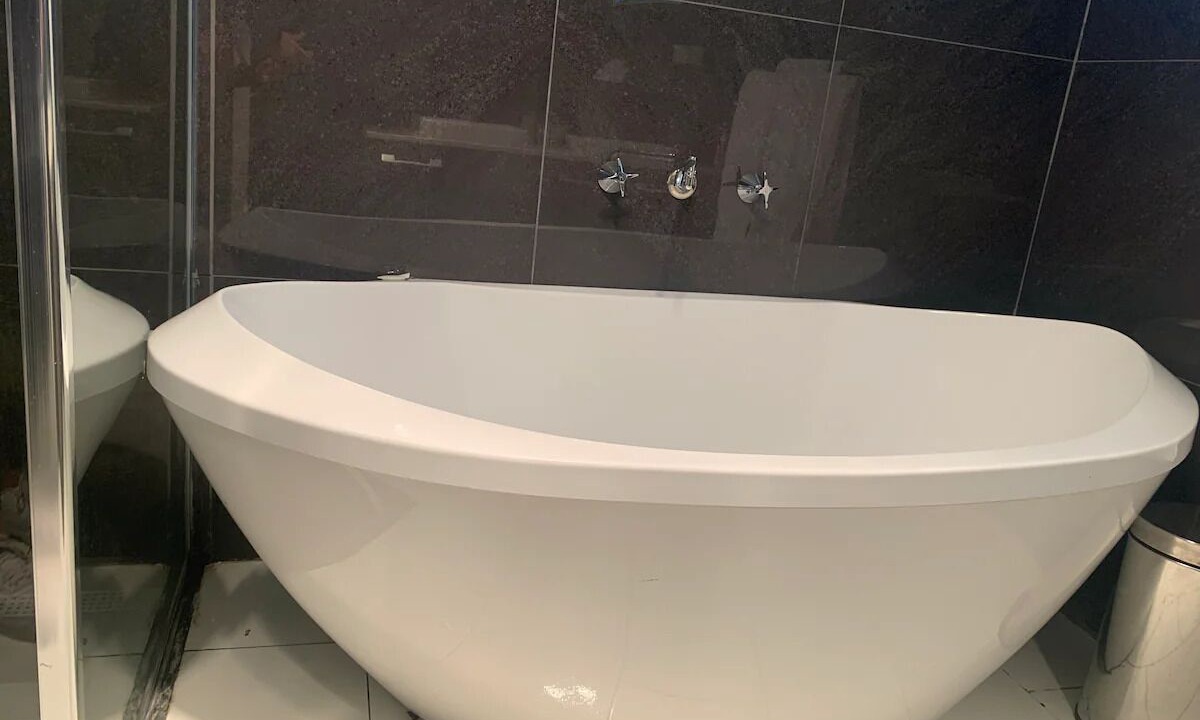 Photo of Bathroom in Moama