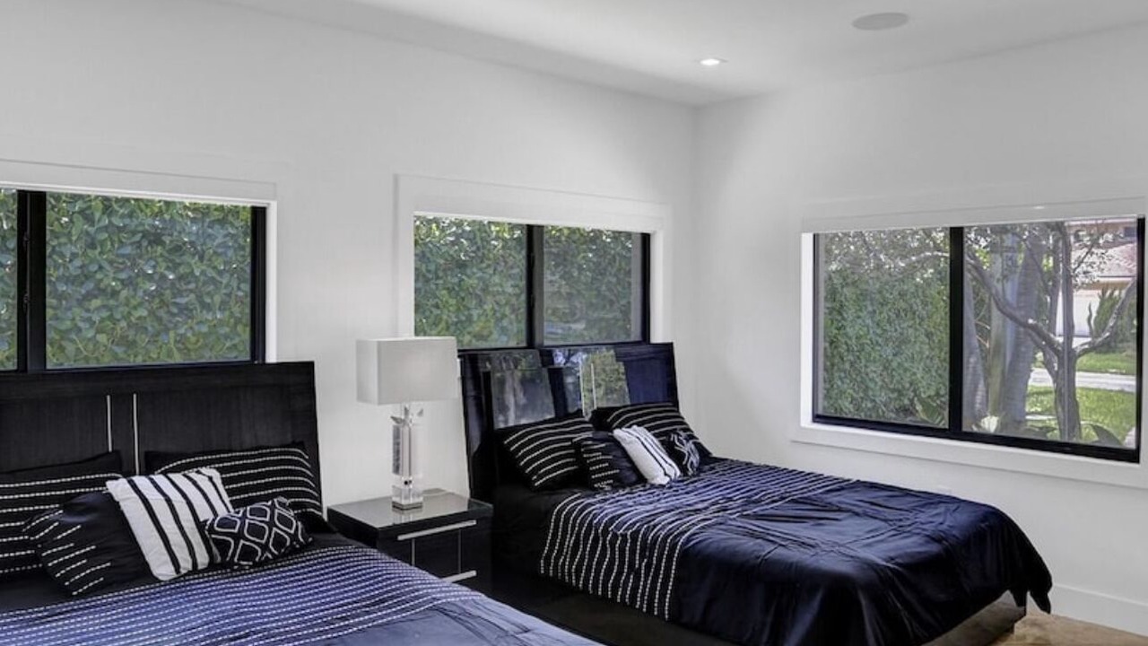 Photo of Bedroom in Hallandale Beach