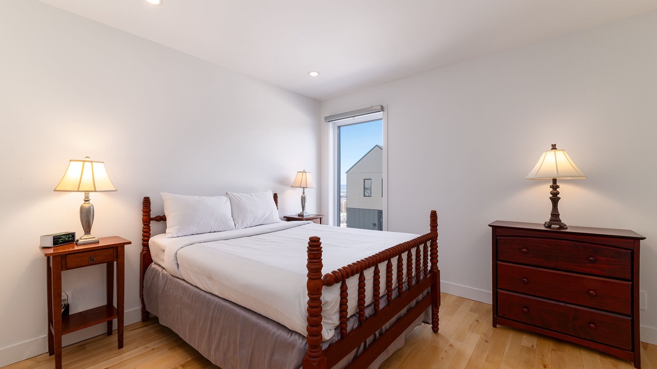 Photo of Bedroom in Petite-Riviere-Saint-Francois