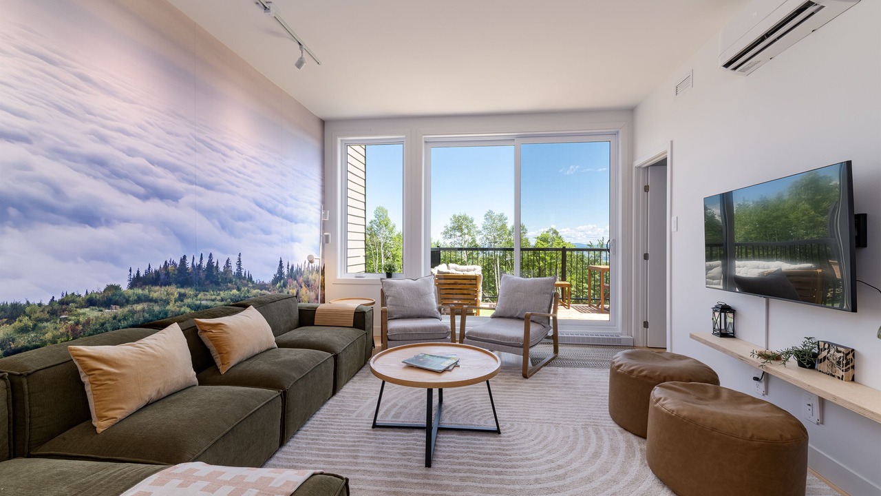 Photo of Livingroom in Petite-Riviere-Saint-Francois