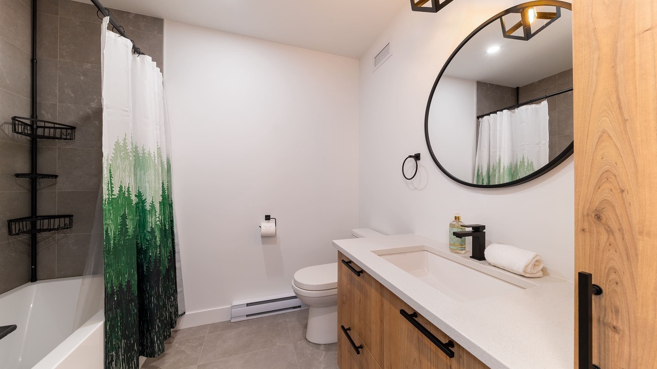 Photo of Bathroom in Petite-Riviere-Saint-Francois