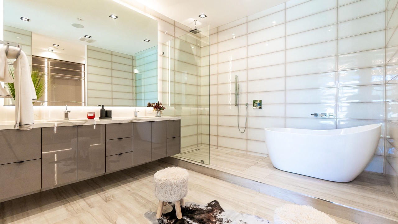 Photo of Bathroom in Valley Village