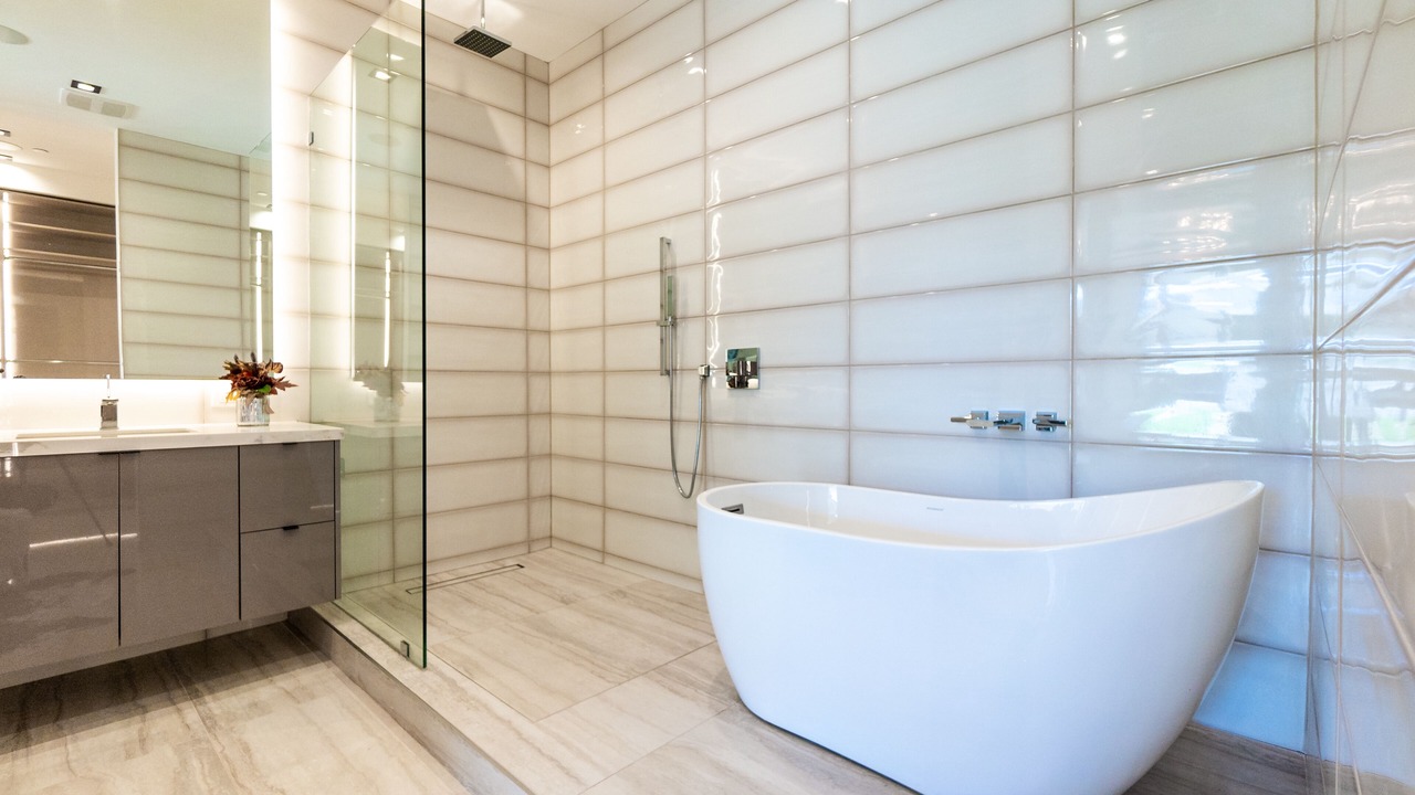 Photo of Bathroom in Valley Village