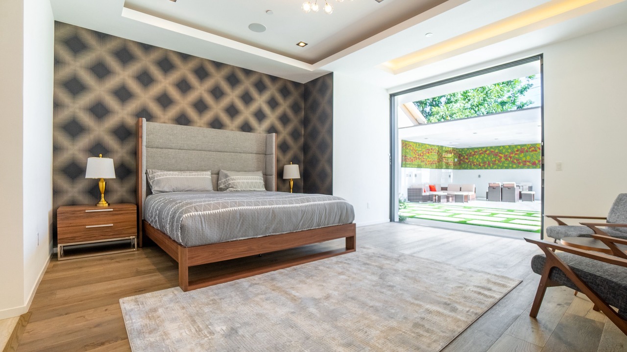 Photo of Bedroom in Valley Village