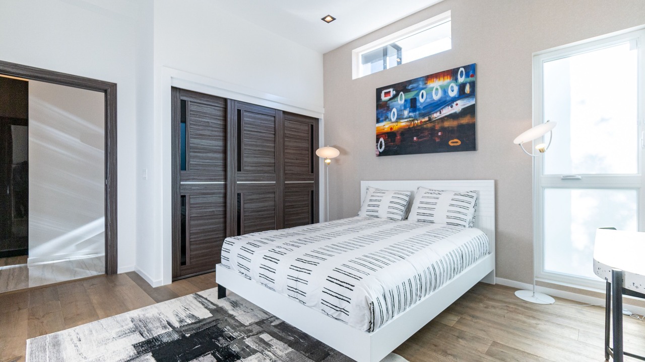Photo of Bedroom in Valley Village