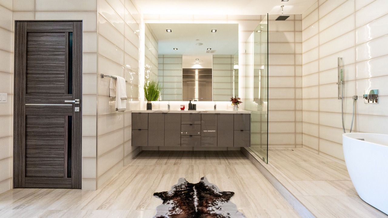 Photo of Bathroom in Valley Village