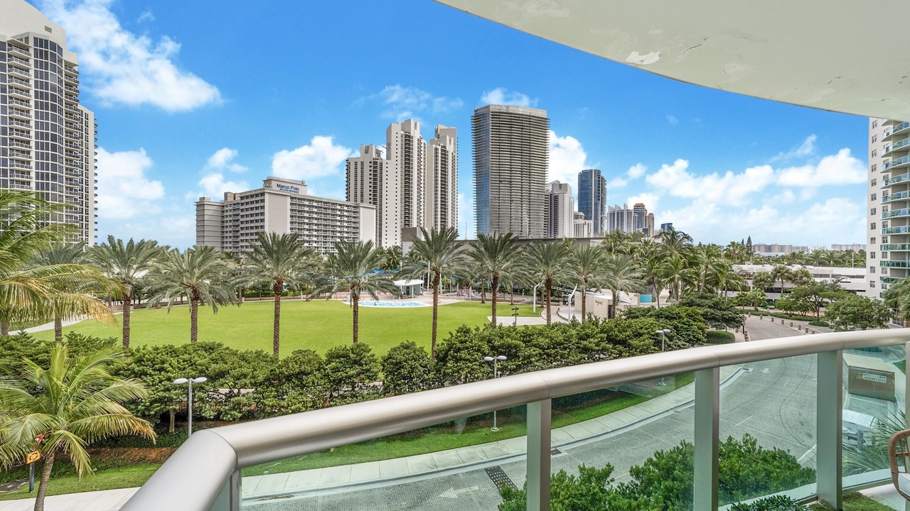 Photo of Patio Balcony in Aventura