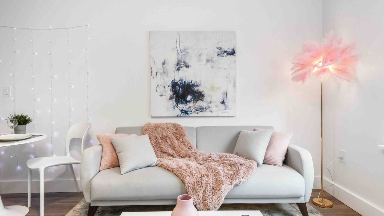 Photo of Livingroom in Orange