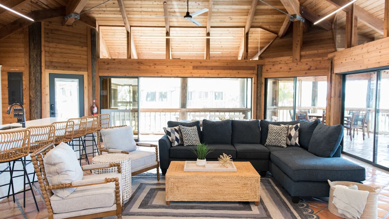 Photo of Livingroom in Longbeach Village