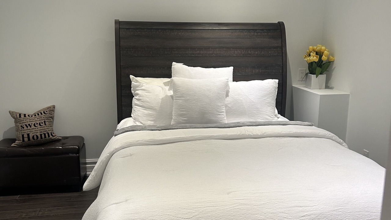 Photo of Bedroom in Churchill Meadows