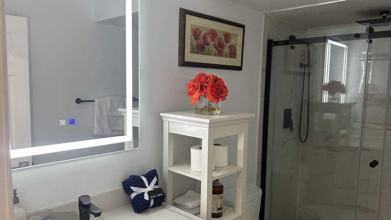 Photo of Bathroom in Churchill Meadows